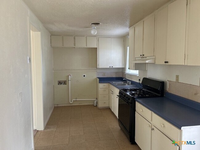 Photo - 804 Jefferis Ave