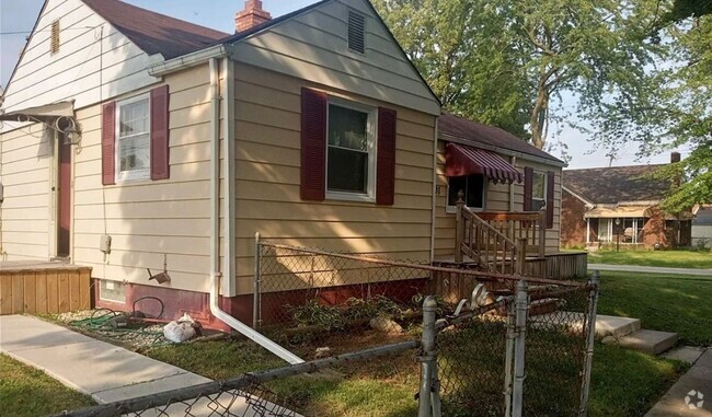 Building Photo - 2 Bedroom Home - North Toledo