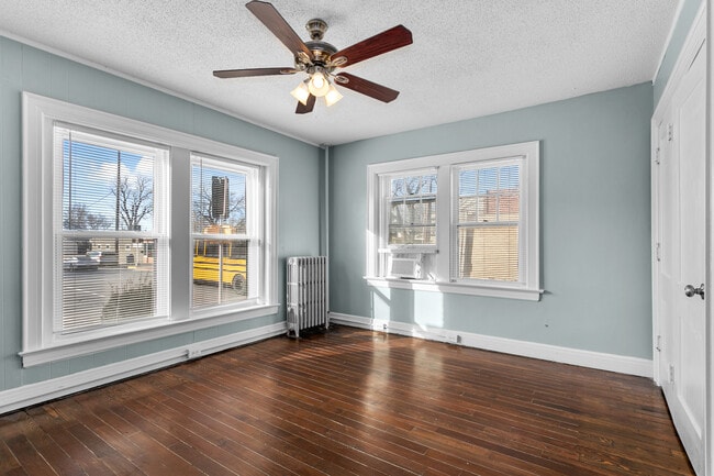 Photo - 2029 Swift St