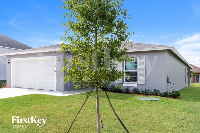 Photo - 310 SW Undallo Rd