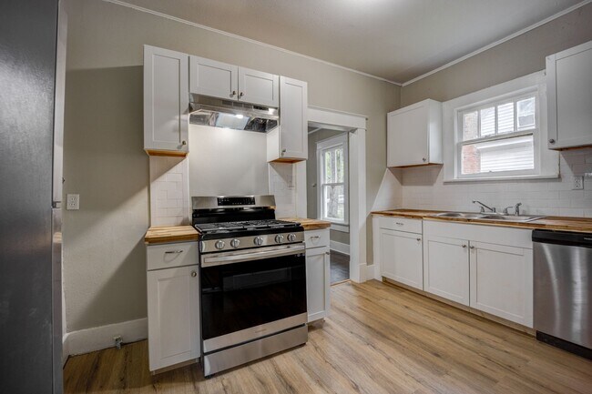 Photo - Freshly Updated 2 Bedroom House