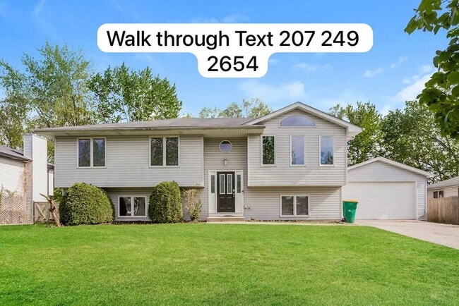 Photo - 611 Mack St House