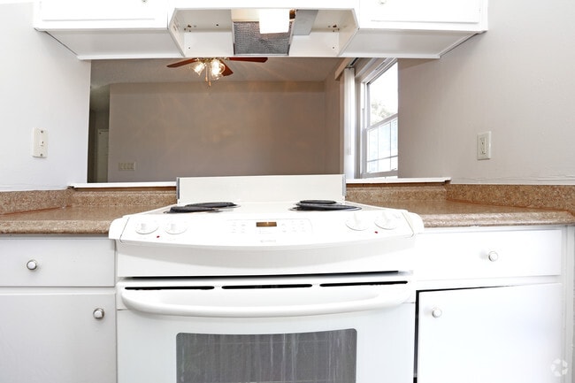 Photo - Adelaide Pines