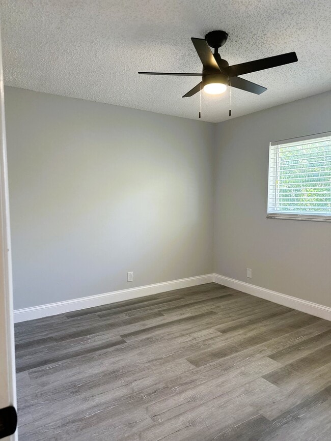 Ocean Park South Apartments