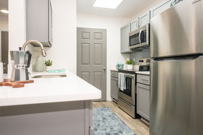 Building Photo - Preston at Hillwood Rental