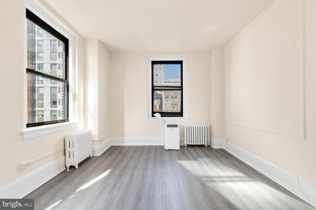 Building Photo - 1324 Locust St Unit 612 Rental