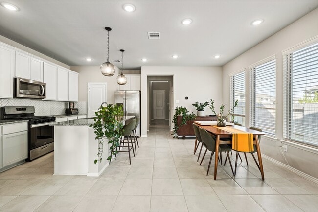 Photo - 20751 Wilde Redbud Trl