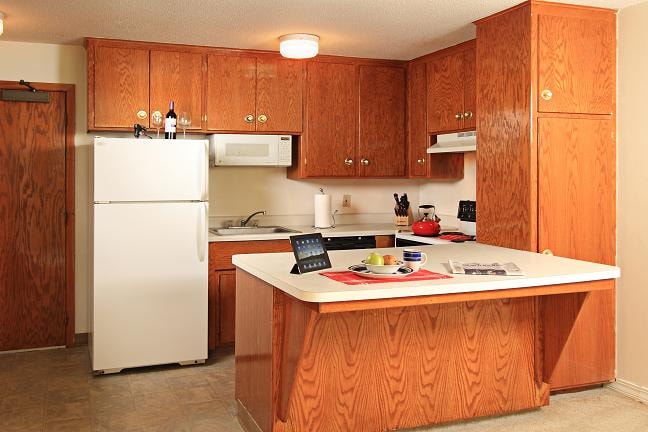 Kitchen -- 1 BR