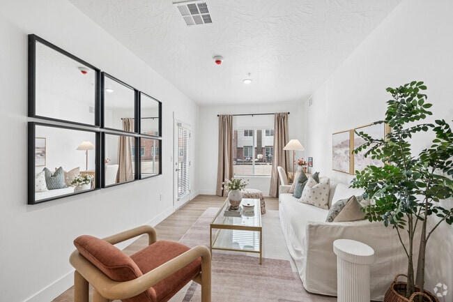 2BR, 2BA - 861SF - Living Room