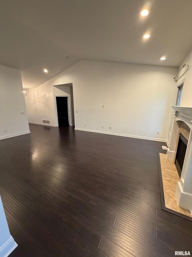 Photo - 2625 E 56th Ct