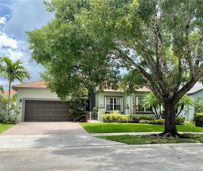 Building Photo - 628 SW 168th Terrace