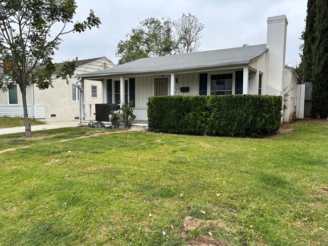 Charming Sherman Oaks Home! - Charming Sherman Oaks Home!