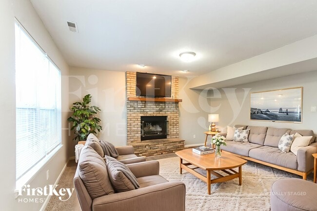 Photo - 7626 Stockard St