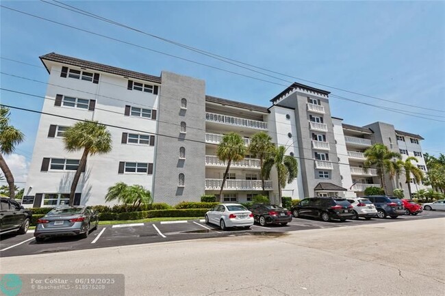 Photo - 5100 Bayview Dr Condo Unit 403