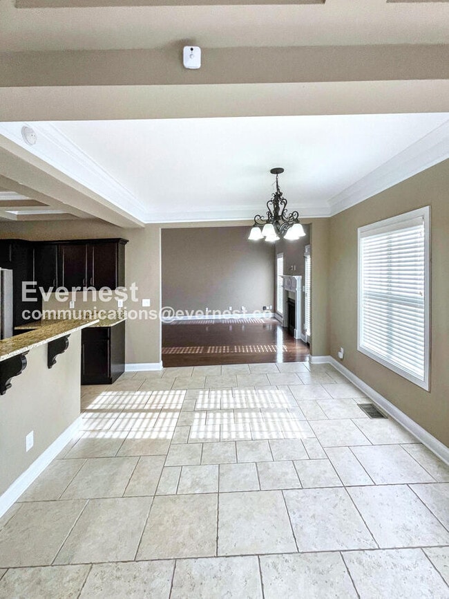 Photo - 1508 Green Grove Way