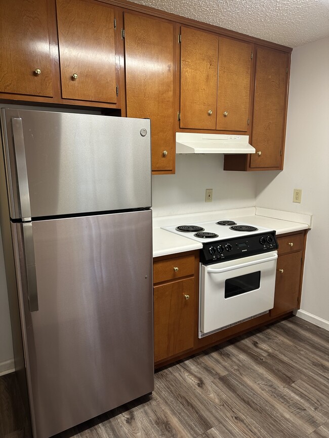 Photo - 94 Valley Dr