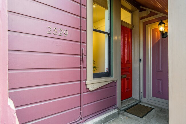 Photo - 2529 Post St Unidad #