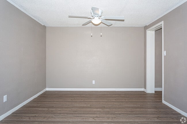 Windwood Apartments