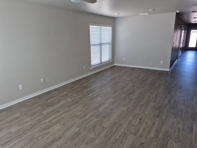 Photo - Bell Farms - 14412 Unit B