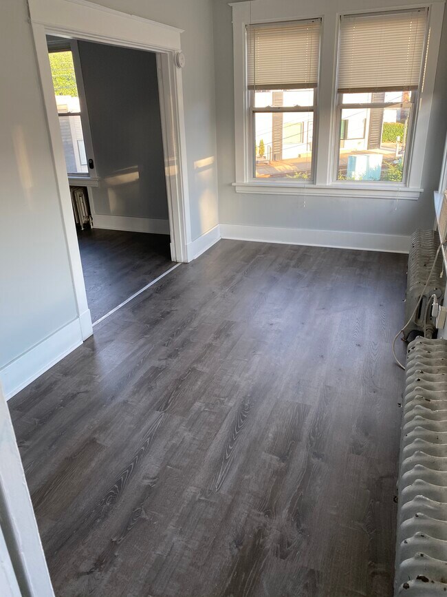 Photo - 1500 Dormont Ave Unidad 2