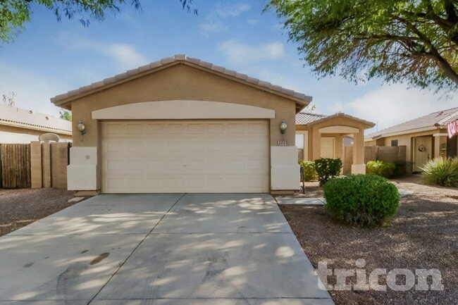 Photo - 2013 W Allens Peak Dr