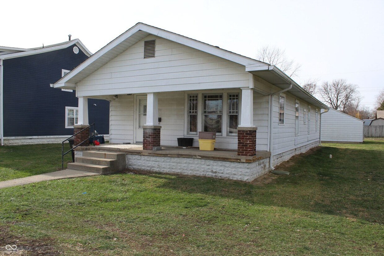 Cozy 3 Bedroom in Wayne Twp! - Cozy 3 Bedroom in Wayne Twp!
