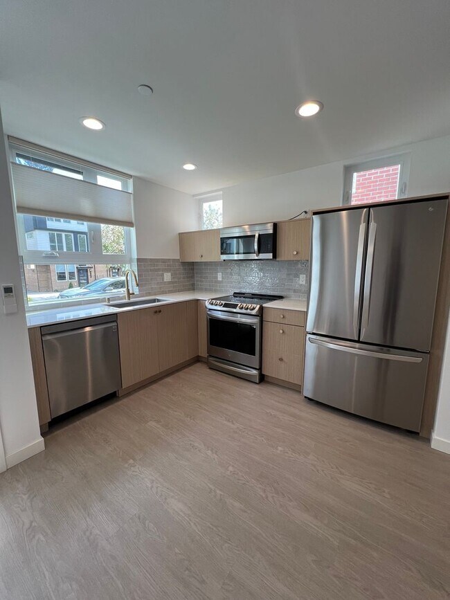 Photo - Beautiful Blackwood Home Ballard!