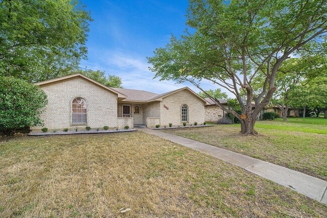 Photo - 1608 San Antone Ln