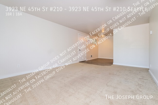 Photo - 3923 NE 45th St Unit 3923 NE 45th St #210 Seattle