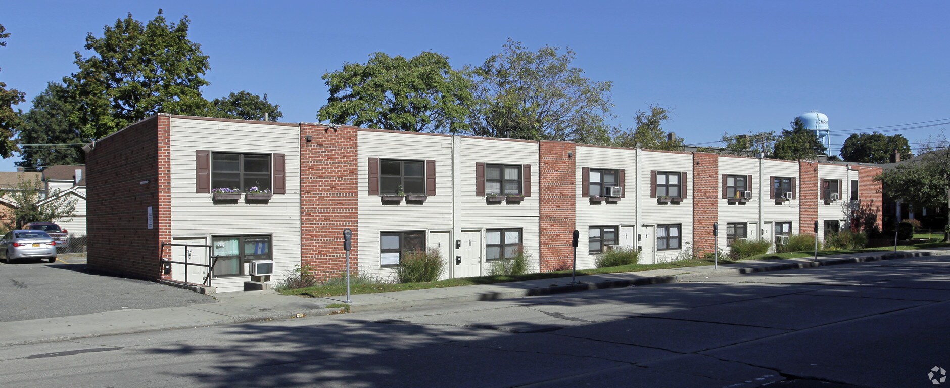 Photo - 151 W Columbia St
