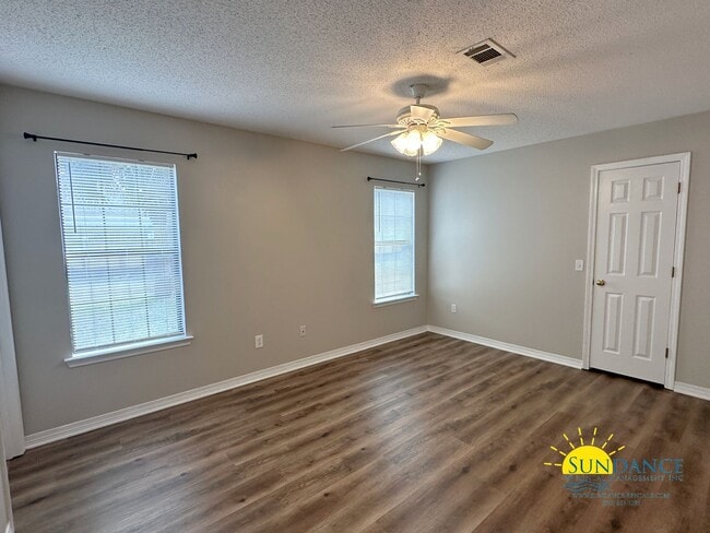 Photo - Lovely 2 Bedroom Duplex In Navarre