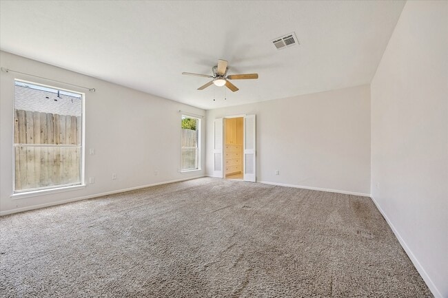 Photo - 7618 Bankside Dr