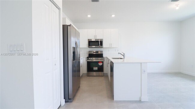 1475 SE 7th Ter