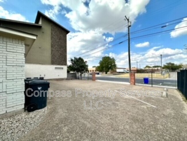 Photo - 629 S 5th St Unit 629B S. 5th