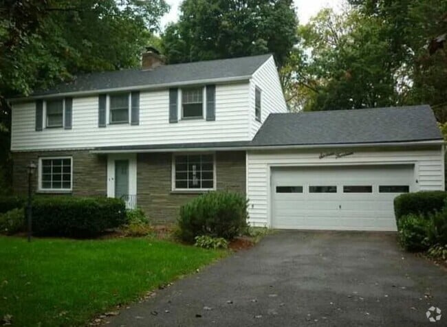 Building Photo - 1614 Stone Rd Rental