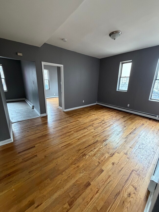 Photo - 246 Roseville Ave Unidad 1D