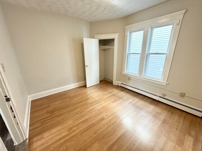 157 E Cottage St Unit 2
