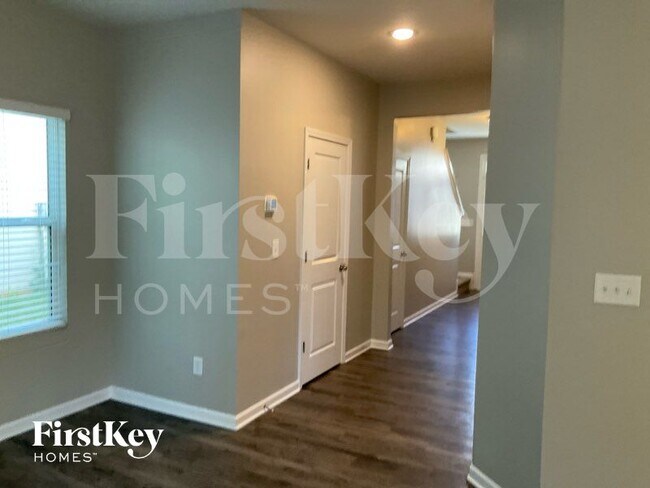 6339 Mosley Glen Dr