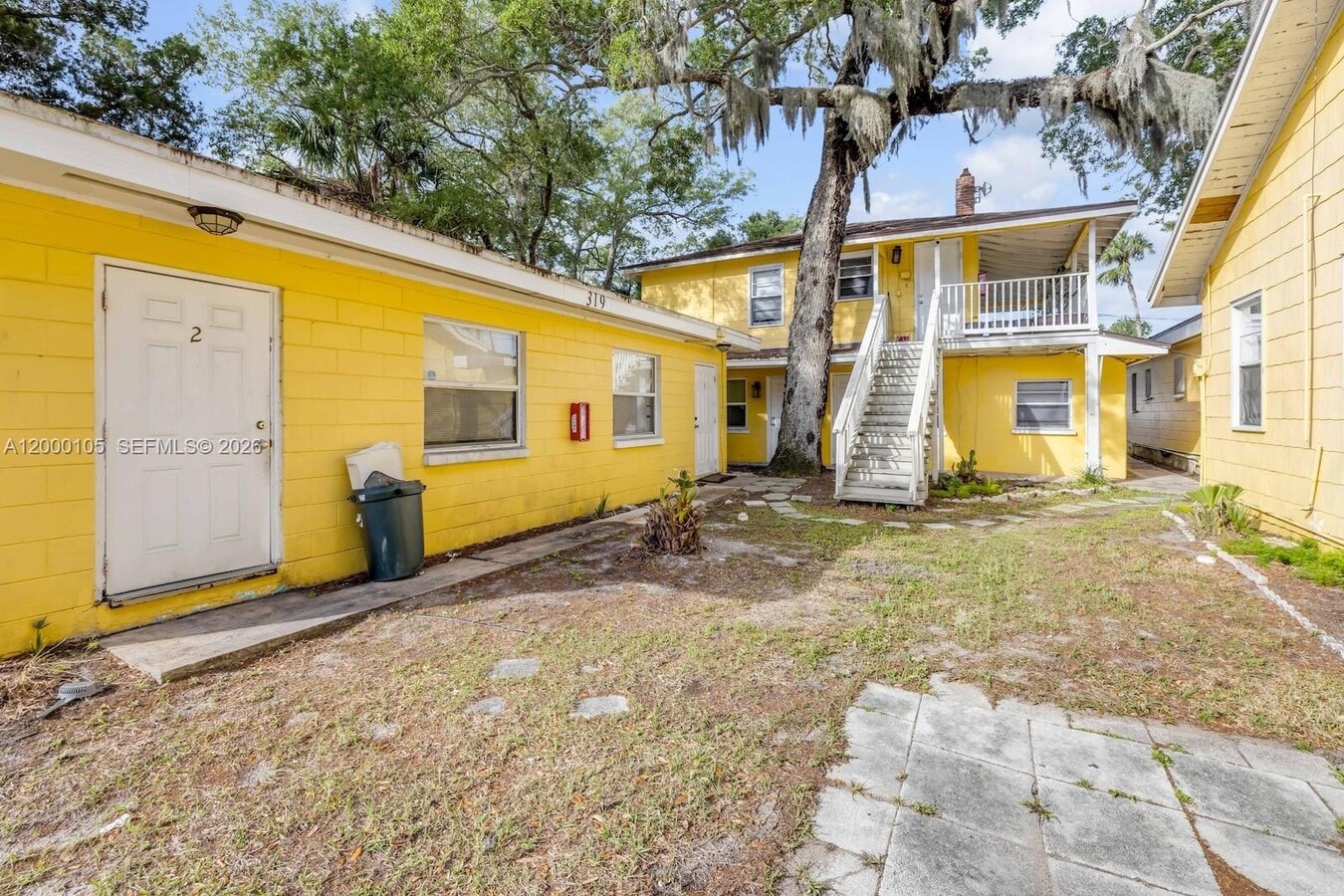 Photo - 319 Country Club Oval Unit 3