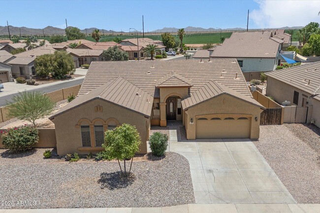 Building Photo - 2619 E Hazeltine Way
