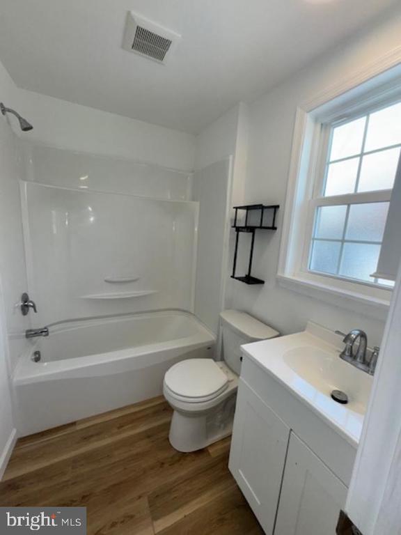 Building Photo - 146 Washington Ave Rental