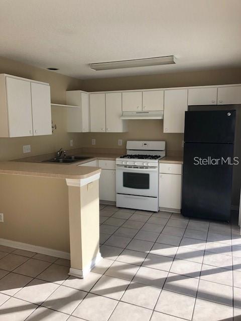 Photo - 8431 Hawbuck St