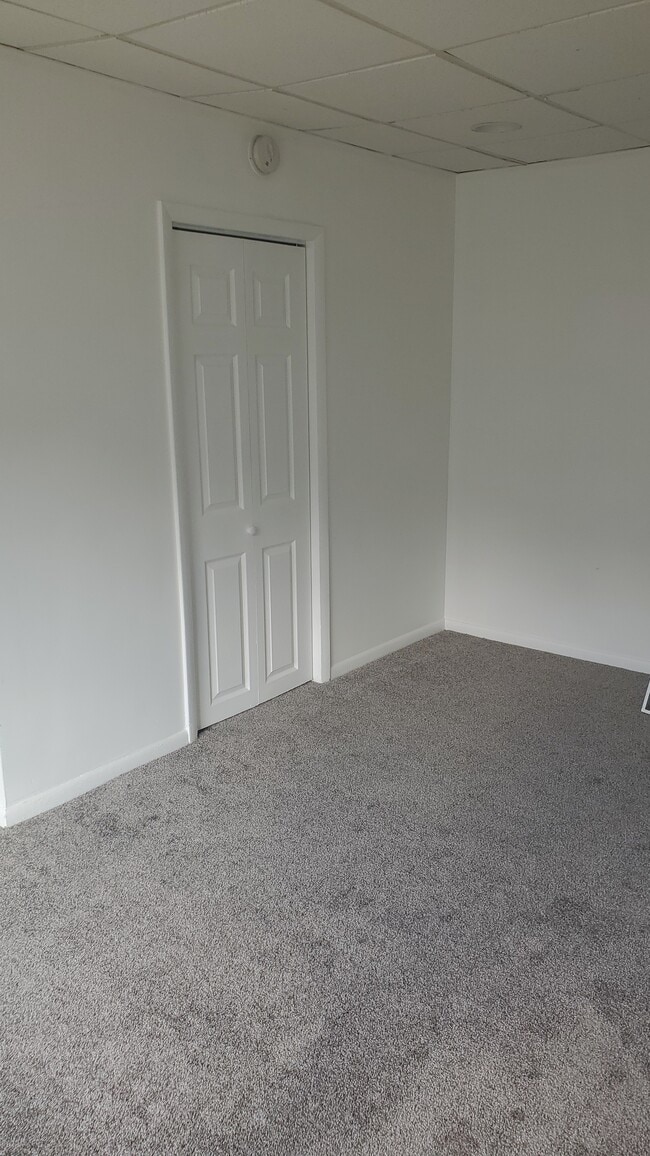 Photo - 2553 Bonaffon St Unidad Apartment 1