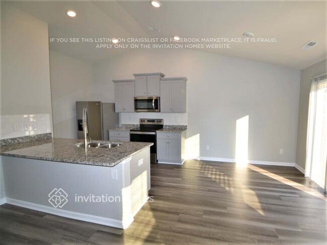 Photo - 1220 Standing Oak Dr