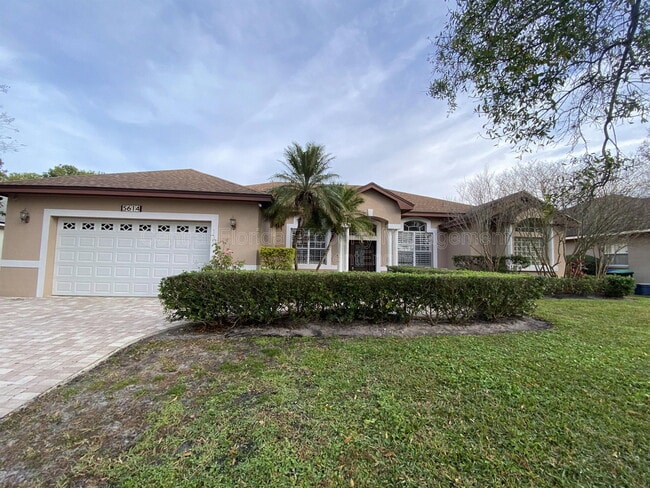 Photo - 5614 Craindale Dr