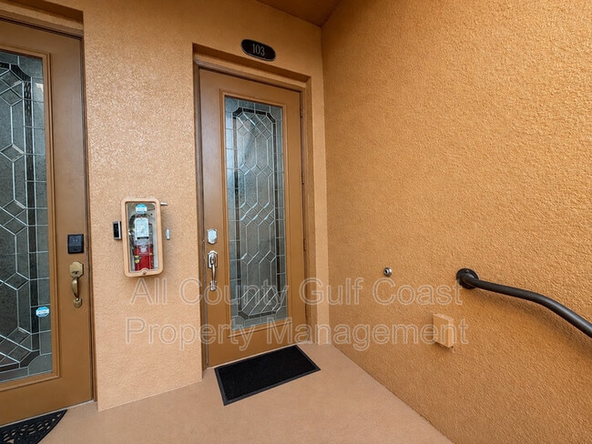 Photo - 211 Red Fox Ct