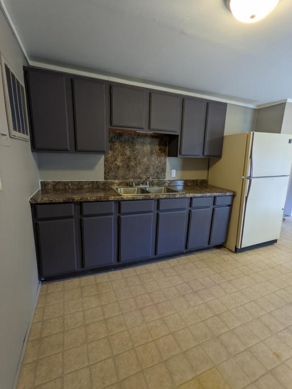 Photo - 711 N Webster St