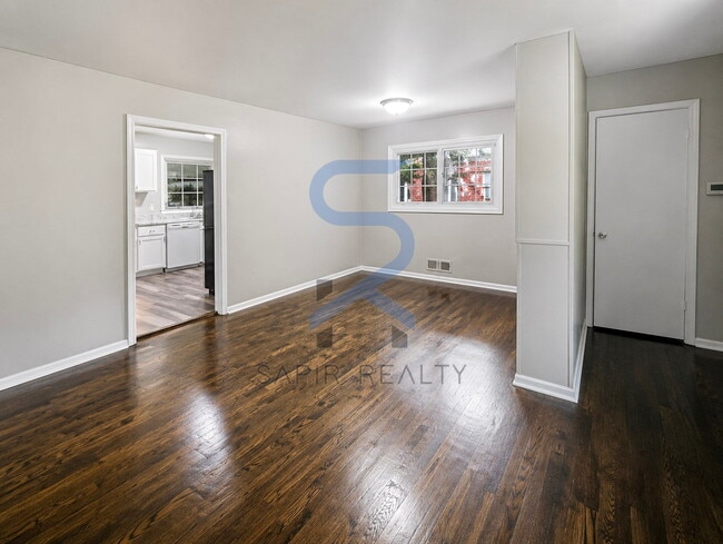 Photo - Convenient Eastside Living – 4BR in Decatur 30032