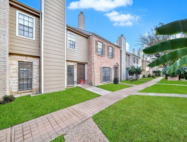 Photo - 9901 Sharpcrest St Unidad True