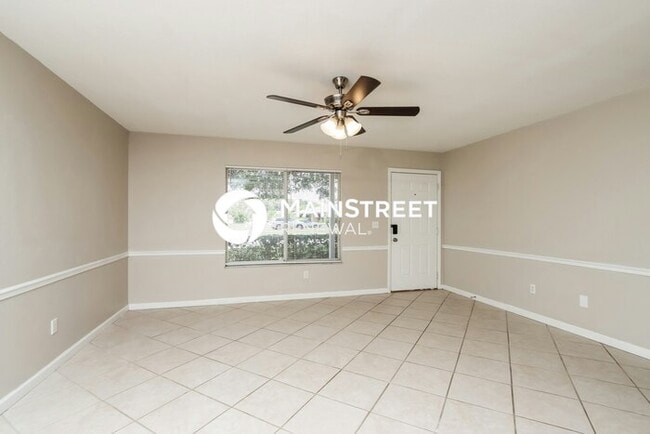 Photo - 3 Bedroom Pet-Friendly Home in Vero Beach, FL with Main Street Renewal